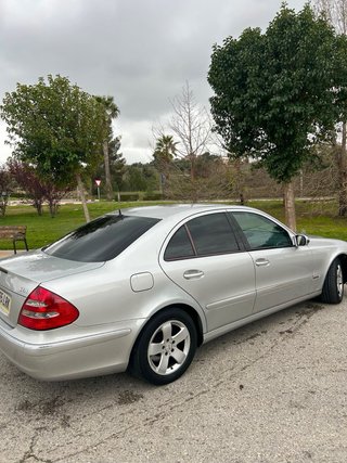 Mercedes-Benz Clase E 2003