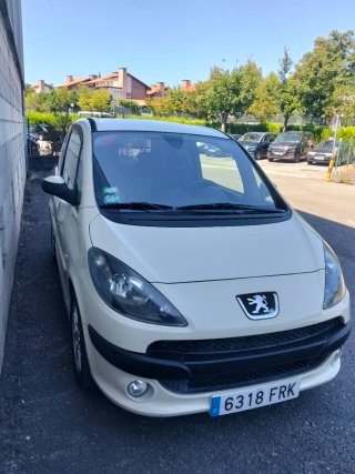 Peugeot 1007 2007