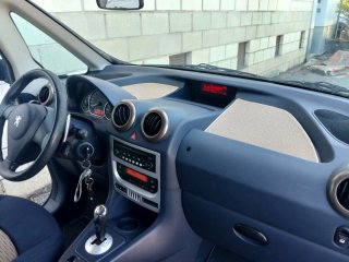 Peugeot 1007 2007