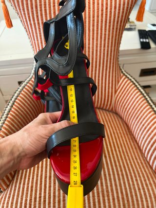 Sandalias plataforma tacón alto negro rojo