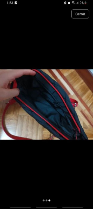 Bolso Negro y Rojo Acolchado