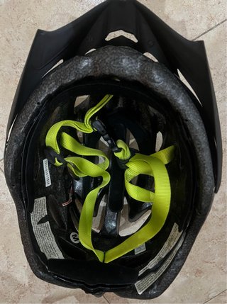 Casco de Bicicleta GPS Verde y Negro