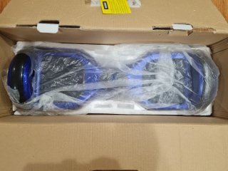 Patinete electrónico y silla