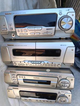 Cadena de música Technics Equipo 95€ y altavoces