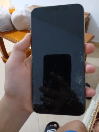 Para piezas /iPhone 11 Pro Max Dorado - Se Vende