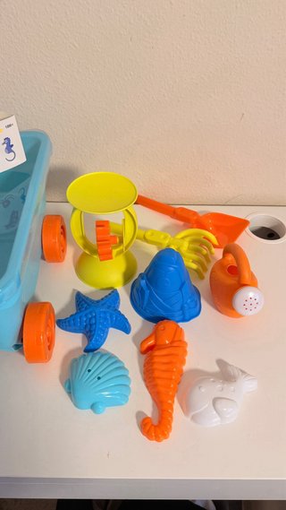 Juguetes de playa con carrito