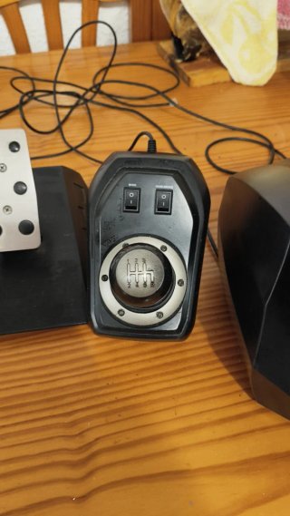 Volante Thrustmaster T300 RS GT