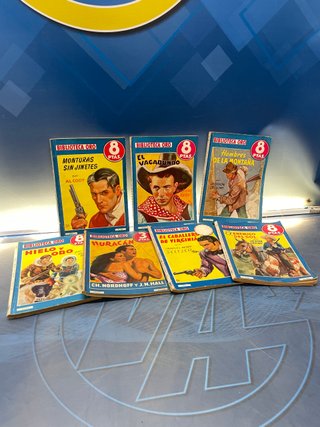 7 novelas pulp Comics biblioteca oro