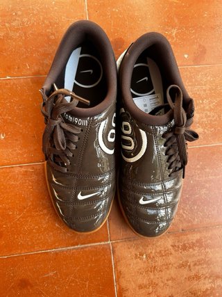 Zapatos Nike Total 90 Marrones