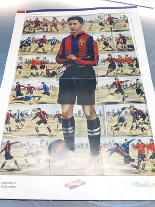 F.C.B. 10 Láminas troqueladas, cromos de jugadores de todos los tiempos. Barcelona