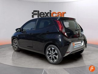 Toyota Aygo 1.0 70 x-wave