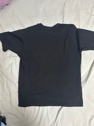 Camiseta Pull&Bear Negra Estampada