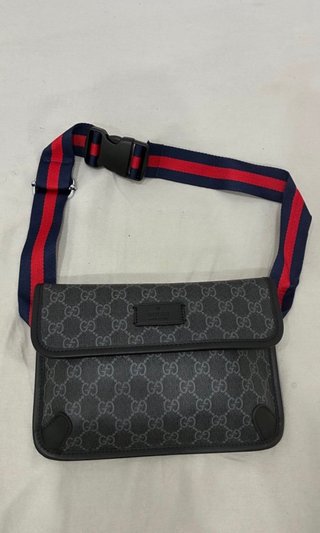 Riñonera Gucci Negra GG Supreme