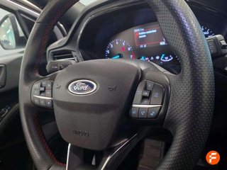 Ford Focus 1.0 Ecoboost MHEV 114kW ST-Line Auto