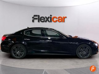 Maserati Ghibli V6 275 HP D RWD
