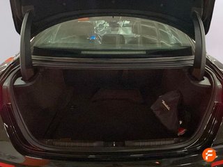 Maserati Ghibli V6 275 HP D RWD