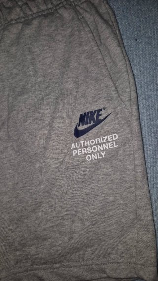 Nike Shorts Grises Authorized Personnel Only