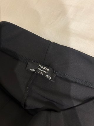 Bermudas negras