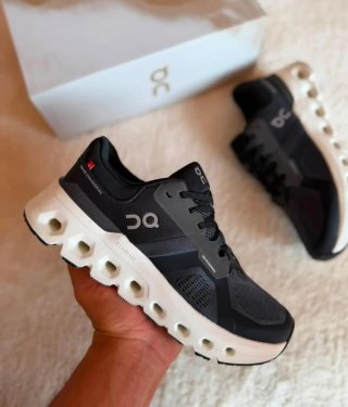 Zapatillas UNDER AMOUR desde el 39 hasta el 45