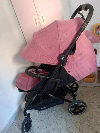 Sillita de paseo Cybex rosa