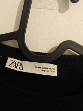 Camiseta Zara con cordones Talla M