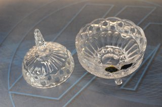 Bombonera, joyero cristal de plomo tallado Beyer.