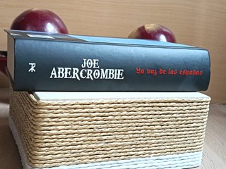 La Voz de las Espadas - Joe Abercrombie