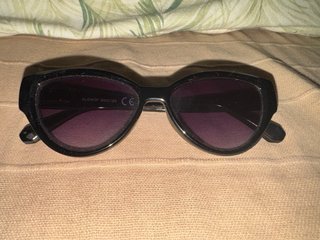 Gafas de sol mujer negras y moradas