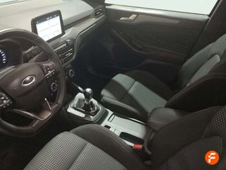 Ford Focus 1.0 Ecoboost MHEV 92kW ST-Line