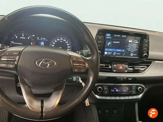 Hyundai i30 1.6 CRDI 100kW(136CV) 48V Klass Fastback
