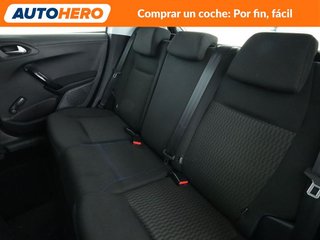 Peugeot 208 1.2 PureTech Signature