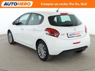 Peugeot 208 1.2 PureTech Signature