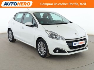 Peugeot 208 1.2 PureTech Signature