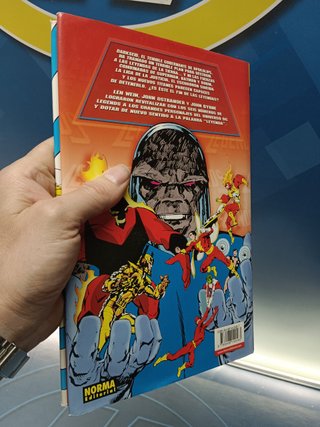 Comic Legends, DC comics, norma