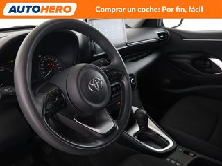 Toyota Yaris 1.5 Hybrid Business Plus