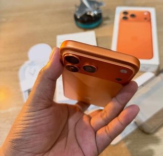 iPhone 17 Pro Max Naranja