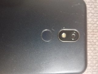 Móvil LG Negro.
