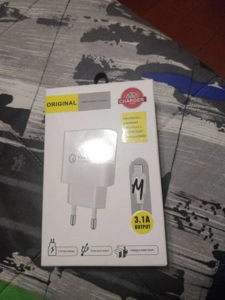 Móvil LG Negro.