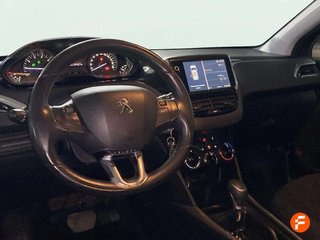 Peugeot 2008 Style 1.2L PureTech 81KW (110CV)S&S EAT6