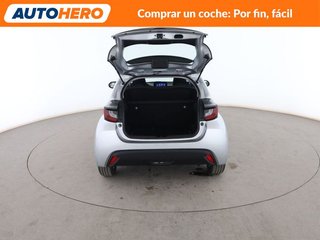 Toyota Yaris 1.5 Hybrid Business Plus
