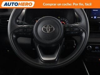 Toyota Yaris 1.5 Hybrid Business Plus