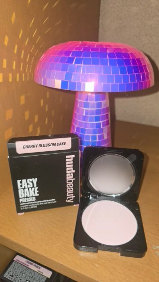 Huda Beauty Easy Bake Cherry Blossom Cake