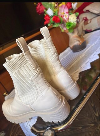 Botines Beige con plataforma