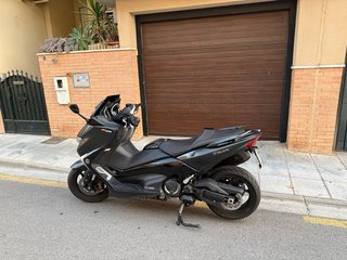 Yamaha Tmax 530 SX 2017 Negra