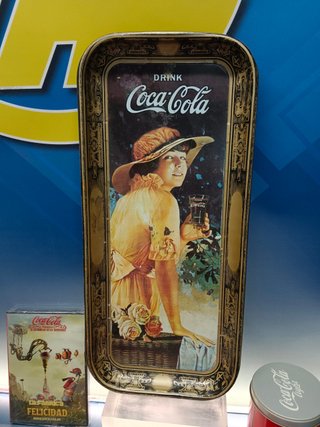 8 articoli da collezione Coca-Cola