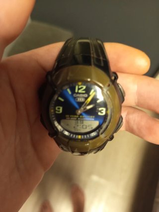 Reloj Casio Negro y Verde Militar
