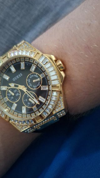 Reloj Guess Dorado y Negro con Cristales