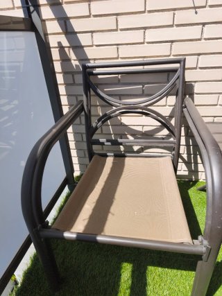 Mesa y sillones de jardín metal y cristal