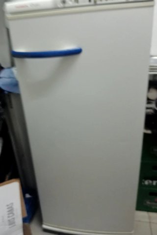 Congelador Vertical Thomson Tropic