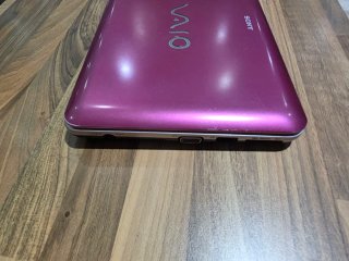 Mini Portátil Sony VAIO Rosa